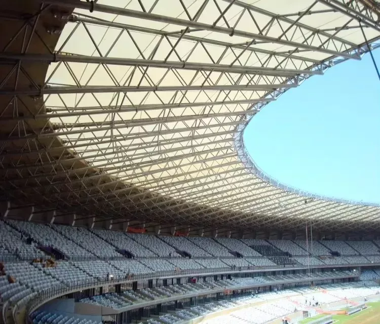 耐久性のある鋼管トラススタジアム