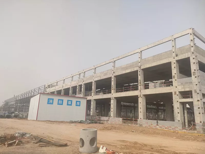 産業用鋼鉄建物の建設
