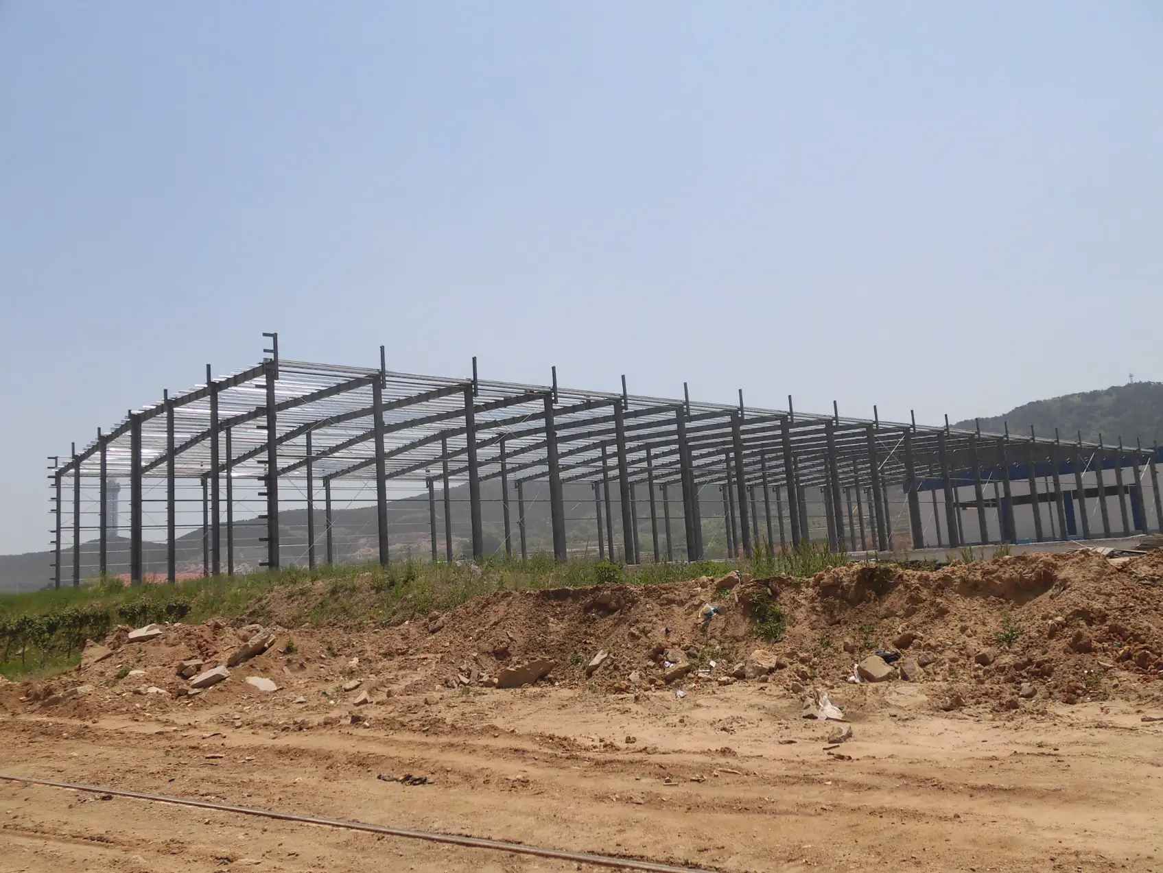 鉄骨プレハブ畜産棟建設
