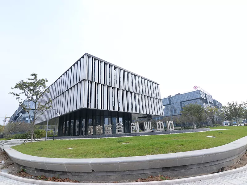プレハブ鋼製高層