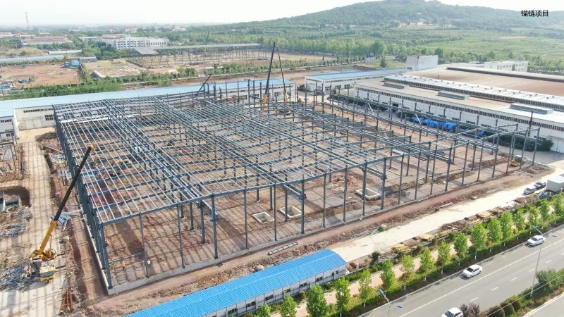 鉄骨造化学薬品保管倉庫の建設